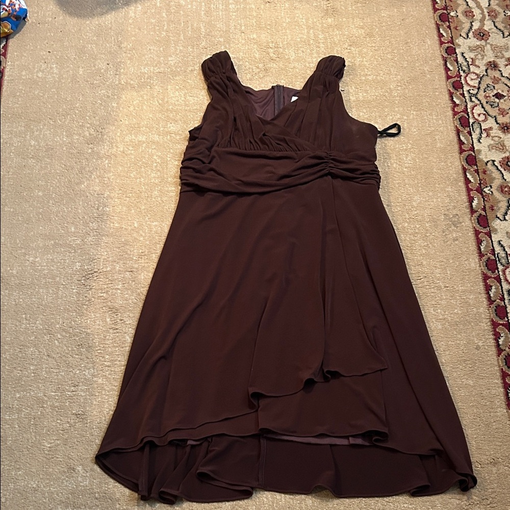 Chic Sleeveless High Low Dress in Rich Brown